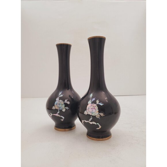 Vintage Black Enameled Bronze Vase with Pearl Decoration, Black Lacquer Painted - Picture 9 of 10
